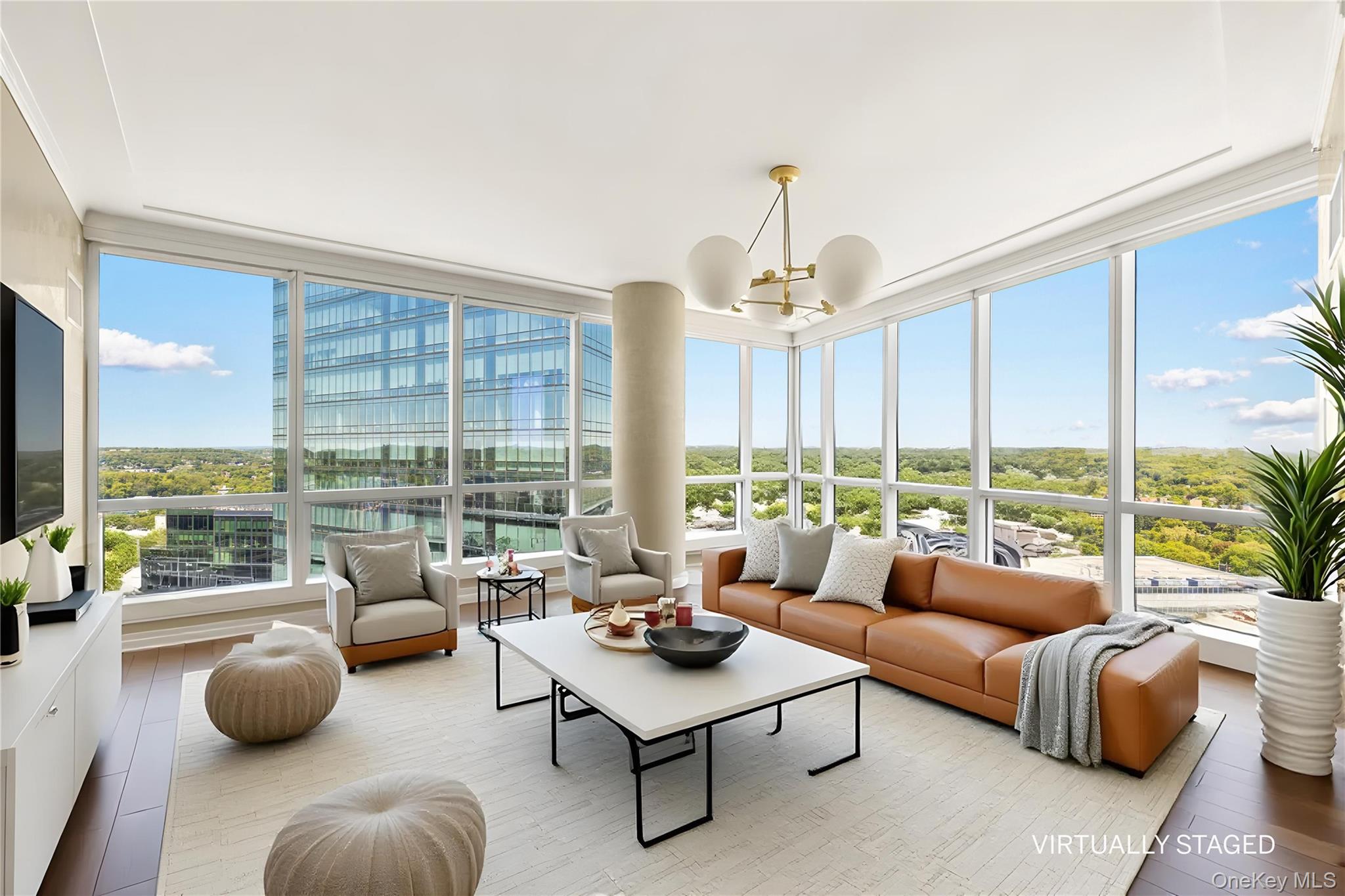1 Renaissance Square 33g (v7g) Property Photo 2