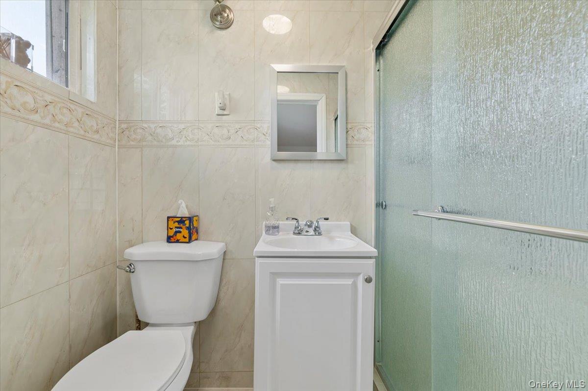960 Cliffside Avenue Property Photo 13
