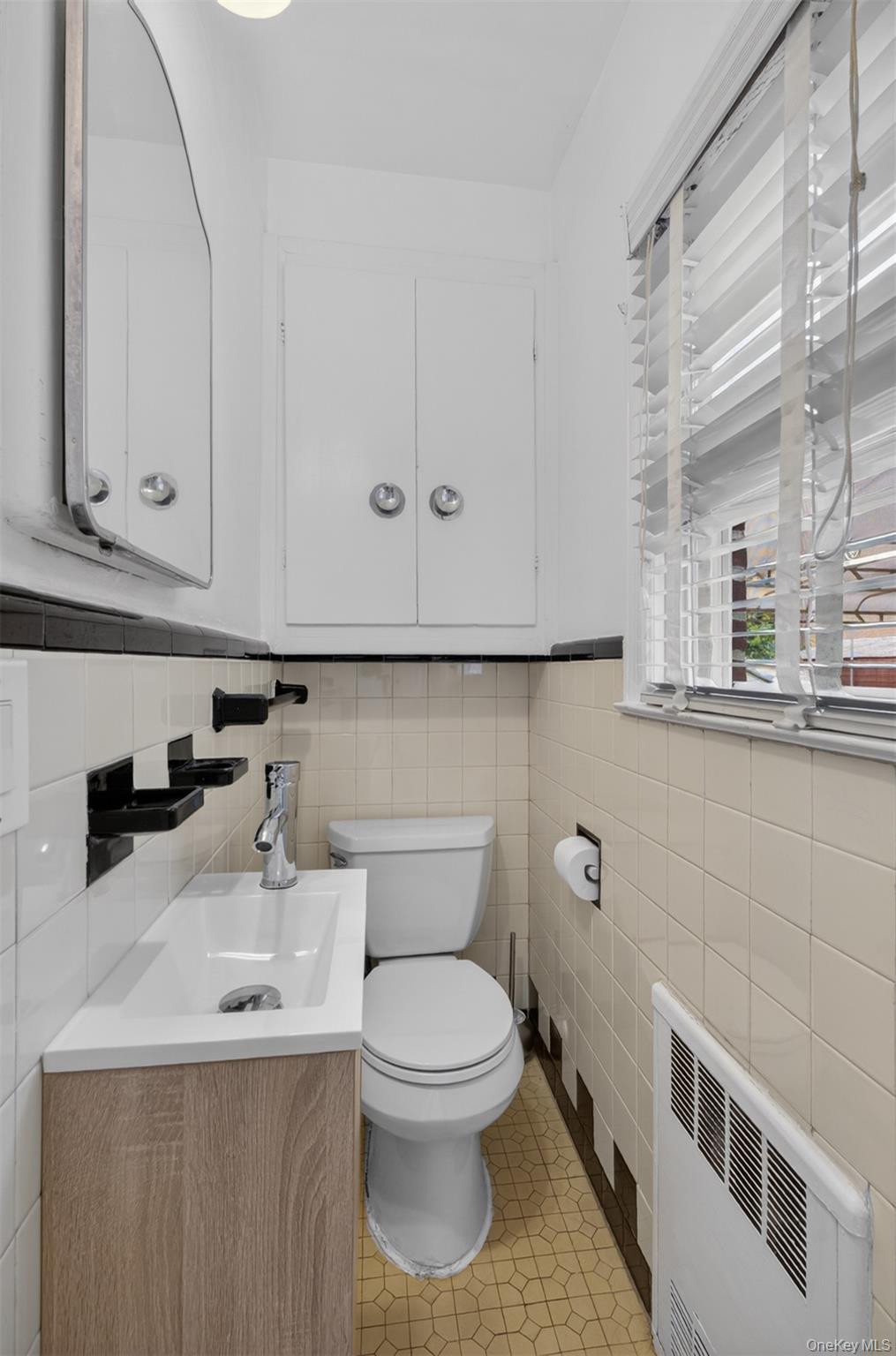 32-34 147th Place Property Photo 14