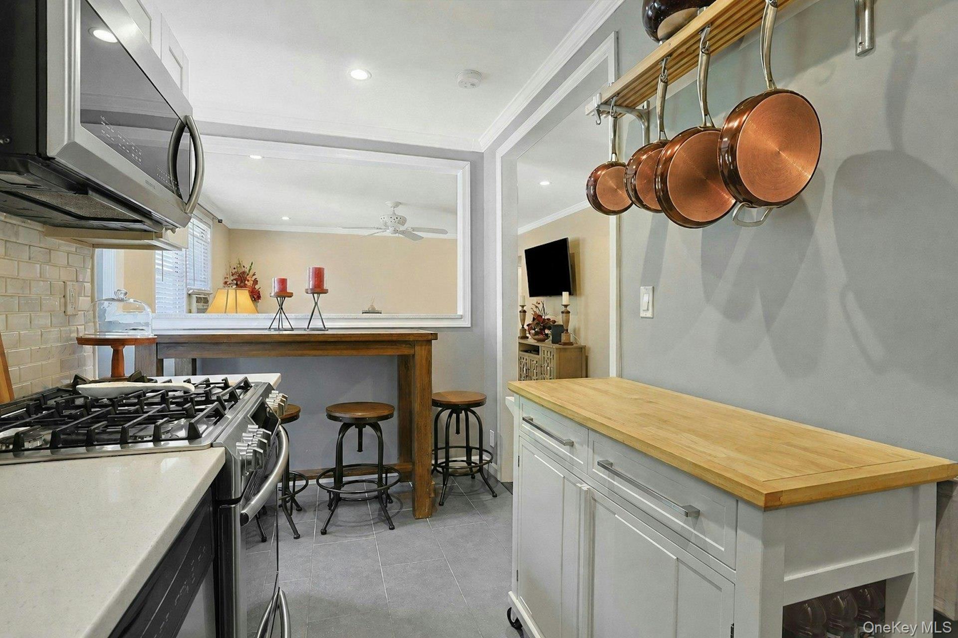 15 Bryant Crescent 2g Property Photo 8