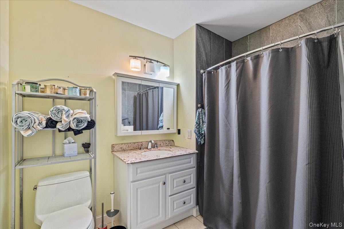 130 Post Avenue 324 Property Photo 5