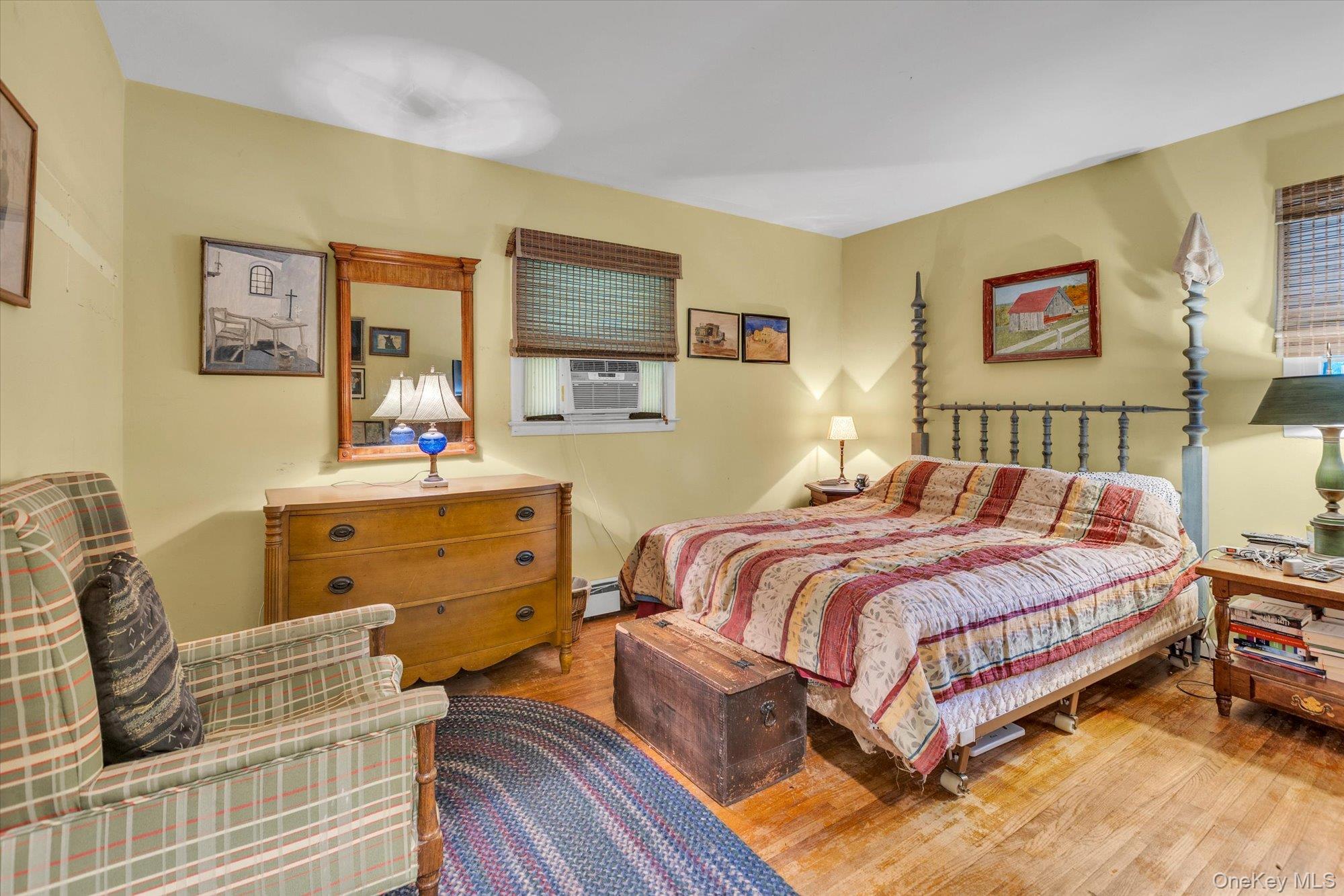 261 W Pulaski Road Property Photo 9