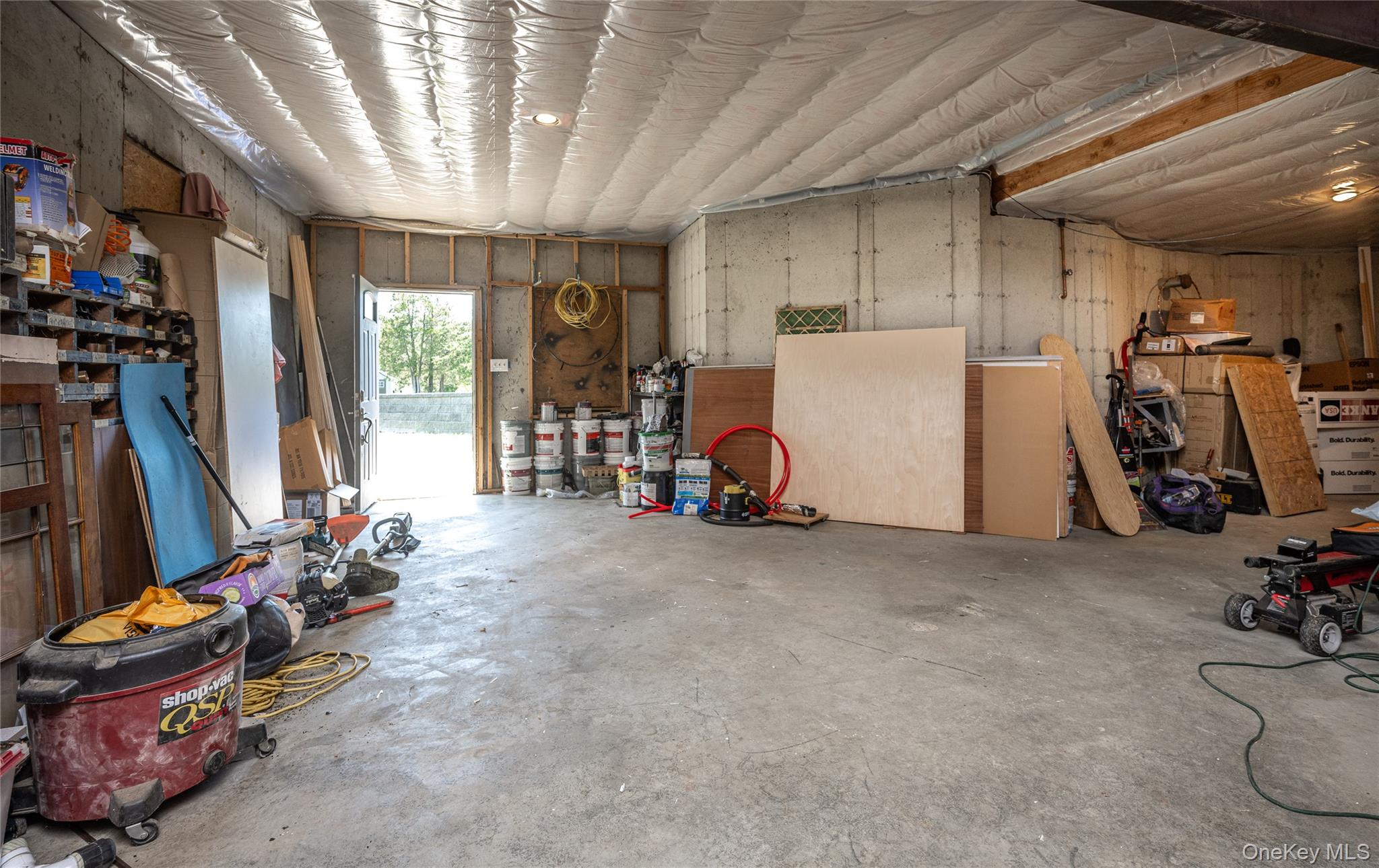 110 Hillside Avenue Property Photo 33