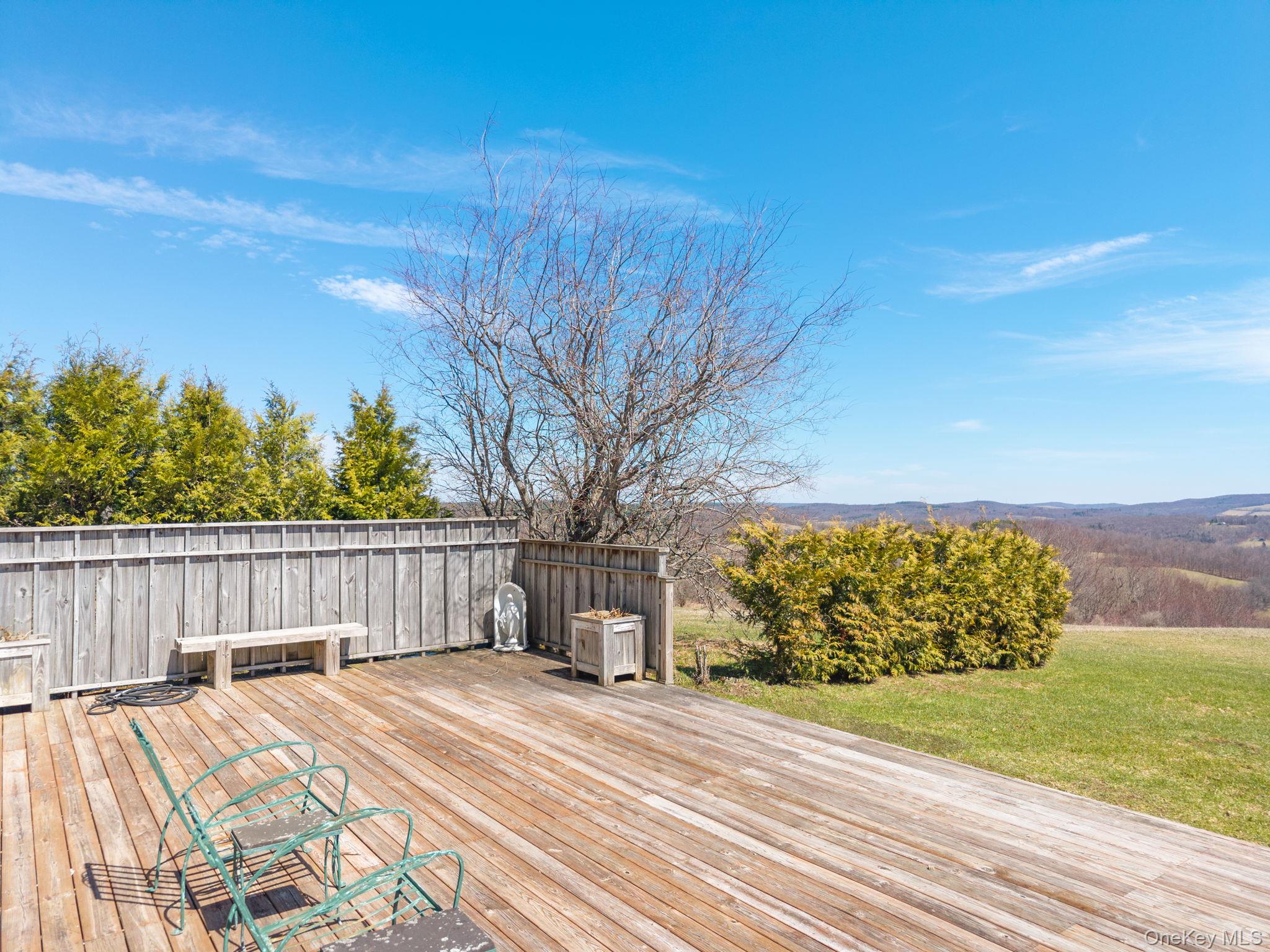 149 Thomas Road Property Photo 41