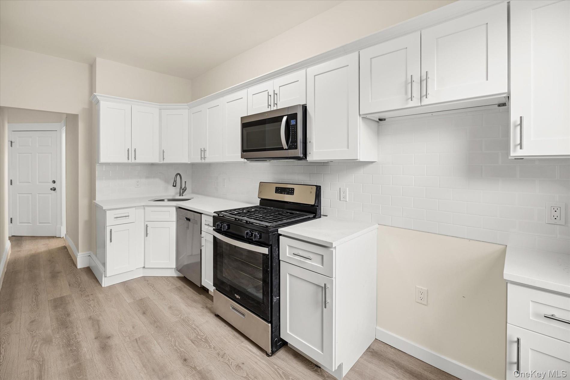 9547 115th Street Property Photo 4
