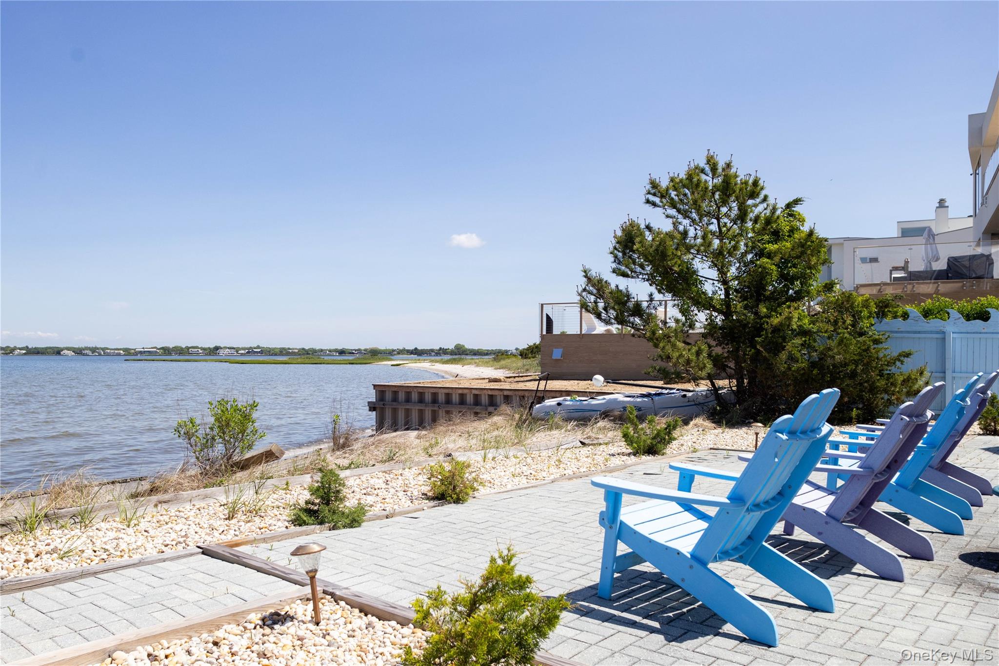 398 Dune Road Property Photo 8