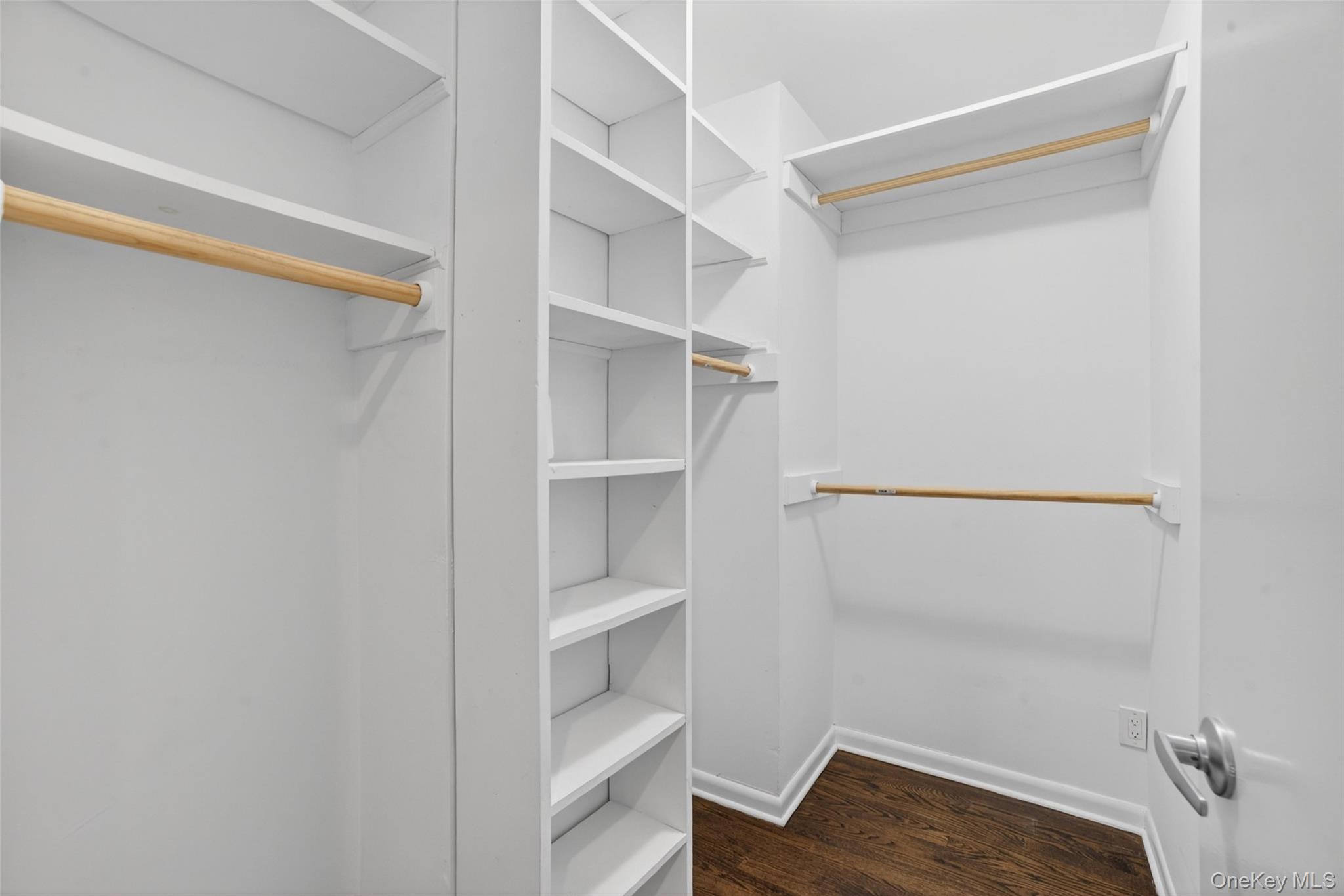 205 Soundview Avenue Property Photo 29