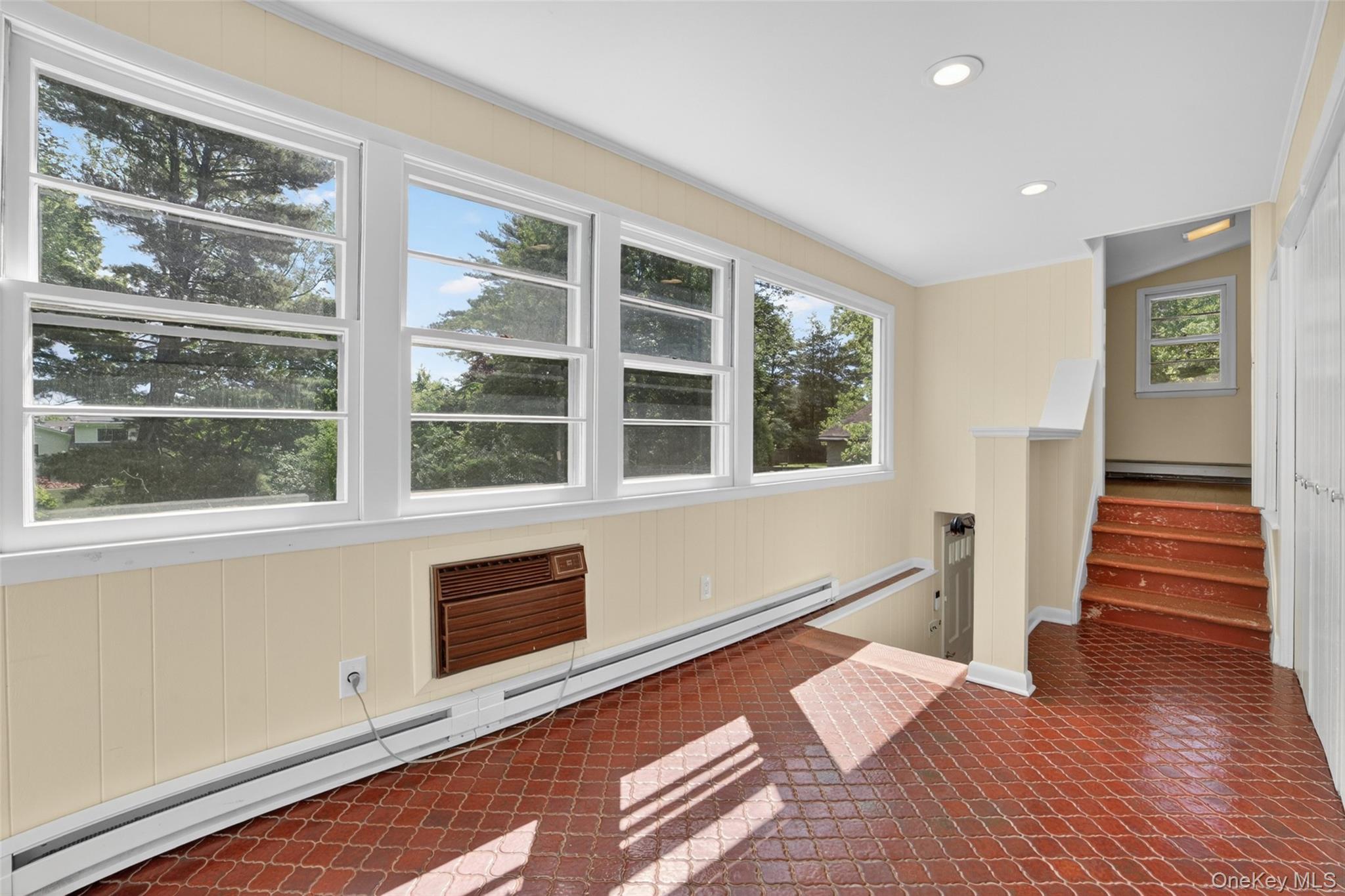 205 Soundview Avenue Property Photo 33