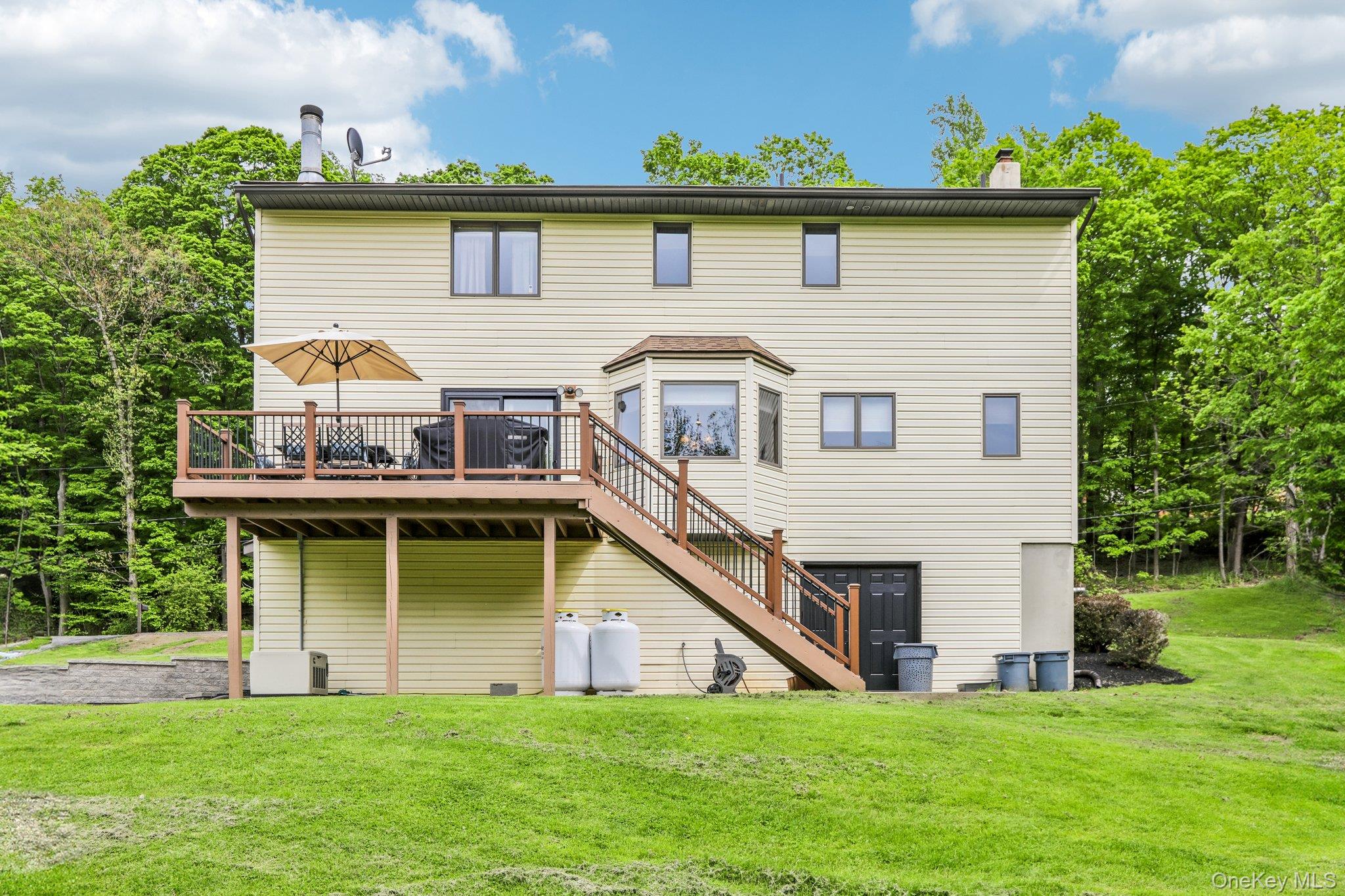 109 Woodbury Road Property Photo 45
