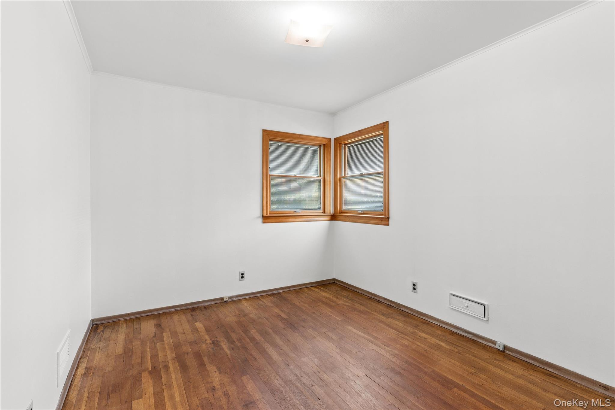 15142 24th Avenue Property Photo 12