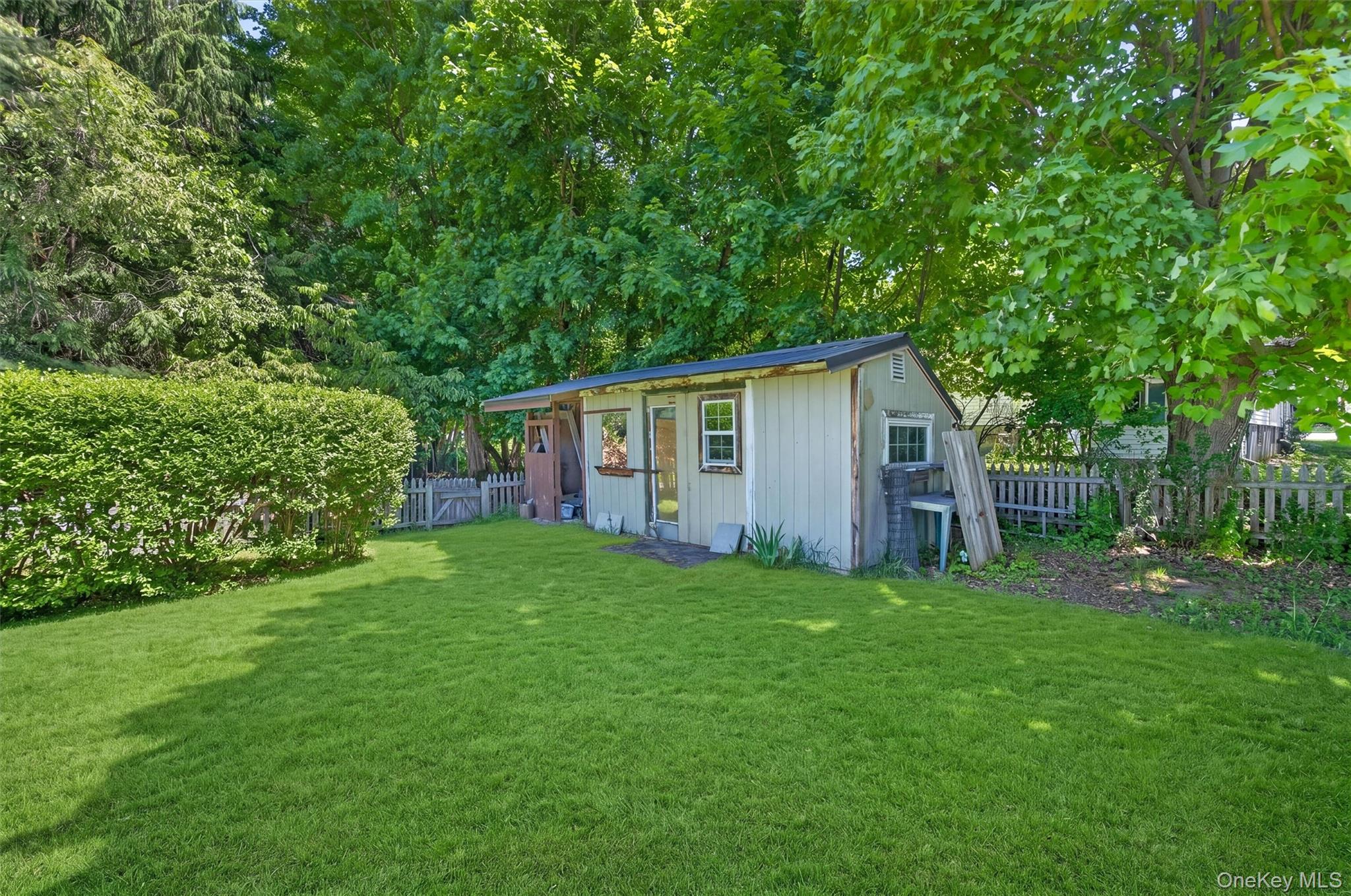 14 Campbell Road Property Photo 45