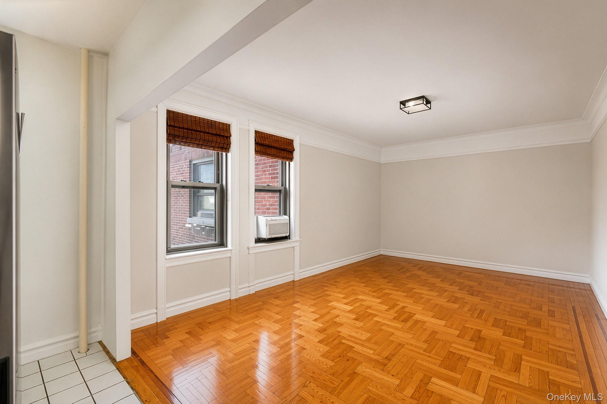 76-66 Austin Street 6f Property Photo 5