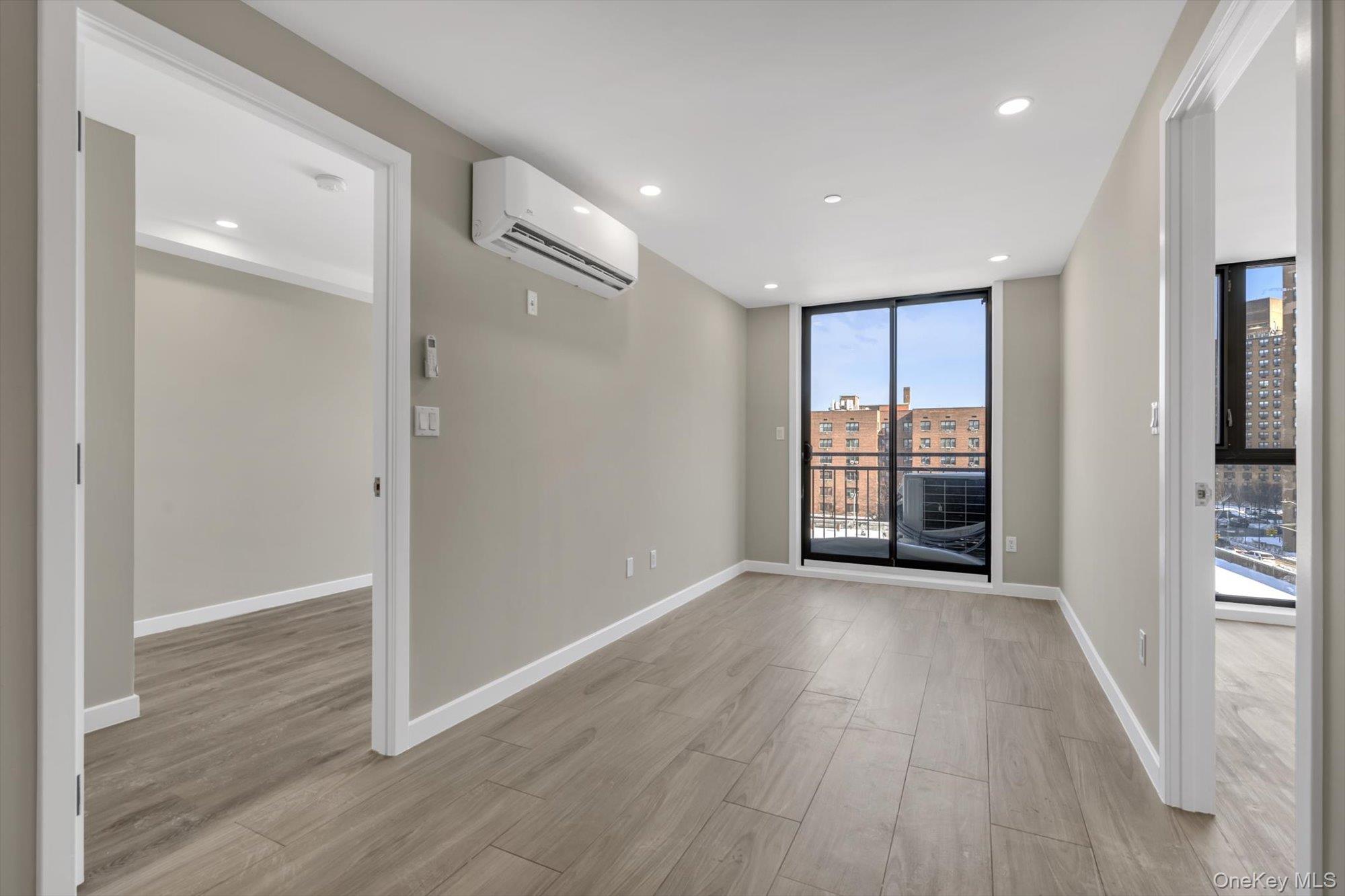 5540 97th Place 3a Property Photo 2