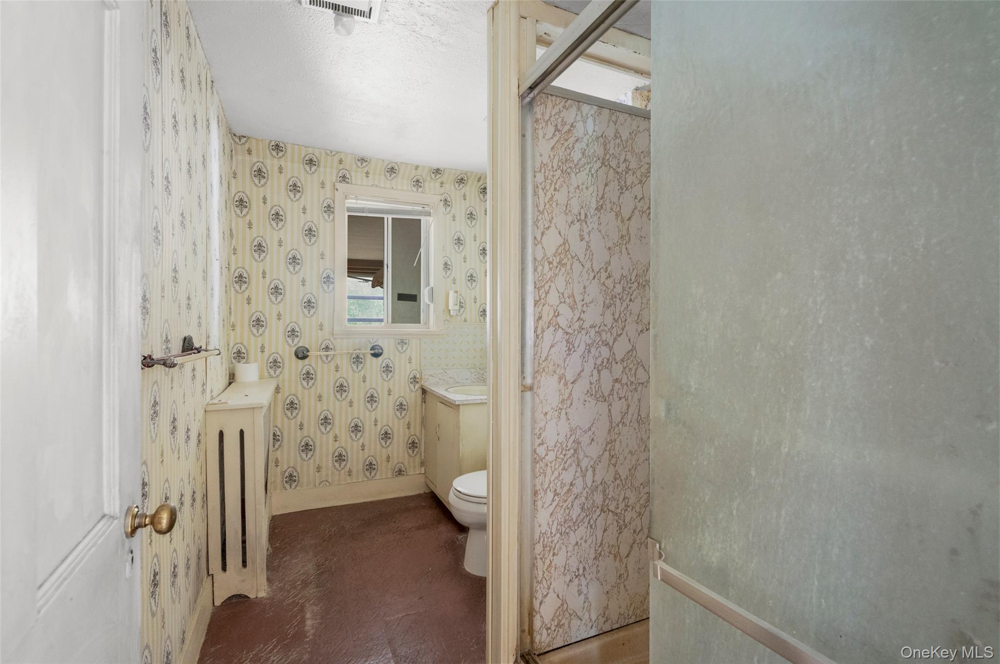 416 Rushmore Avenue Property Photo 9