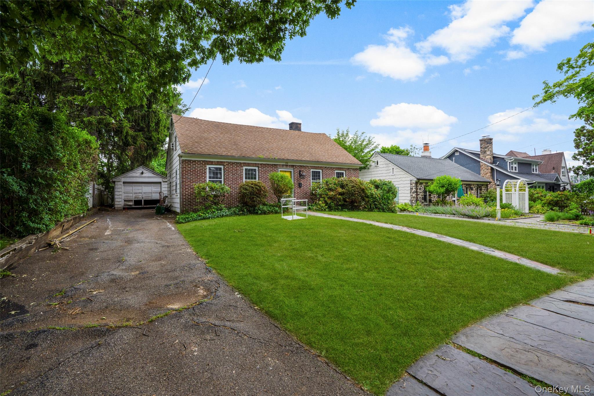 416 Rushmore Avenue Property Photo 15