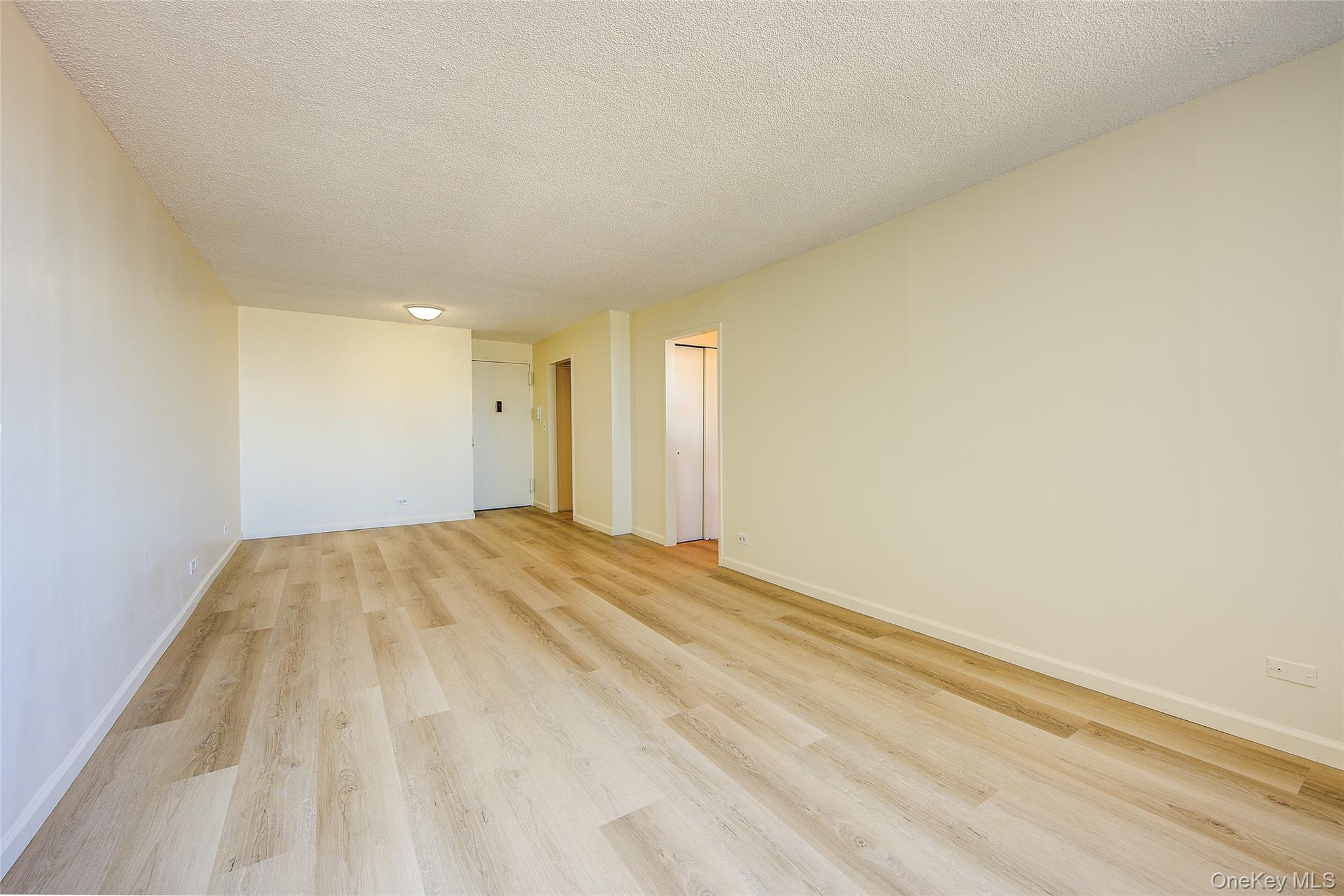 41-40 Union Street 11f Property Photo 9