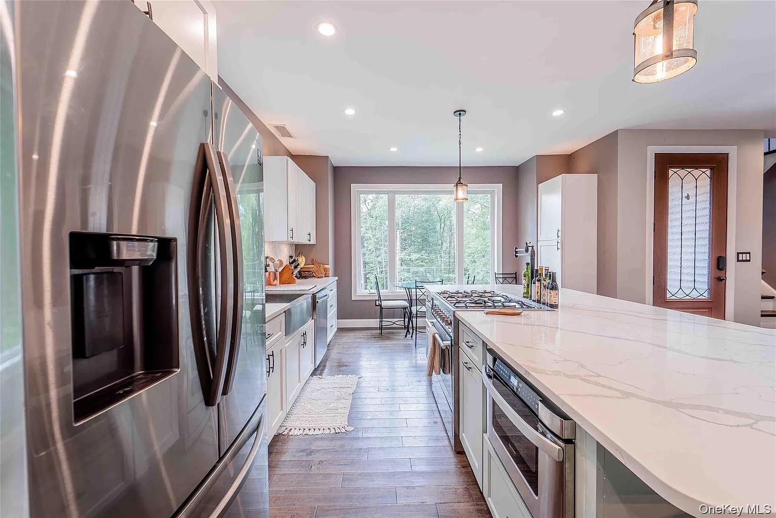 224 Lake Shore Drive Property Photo 18