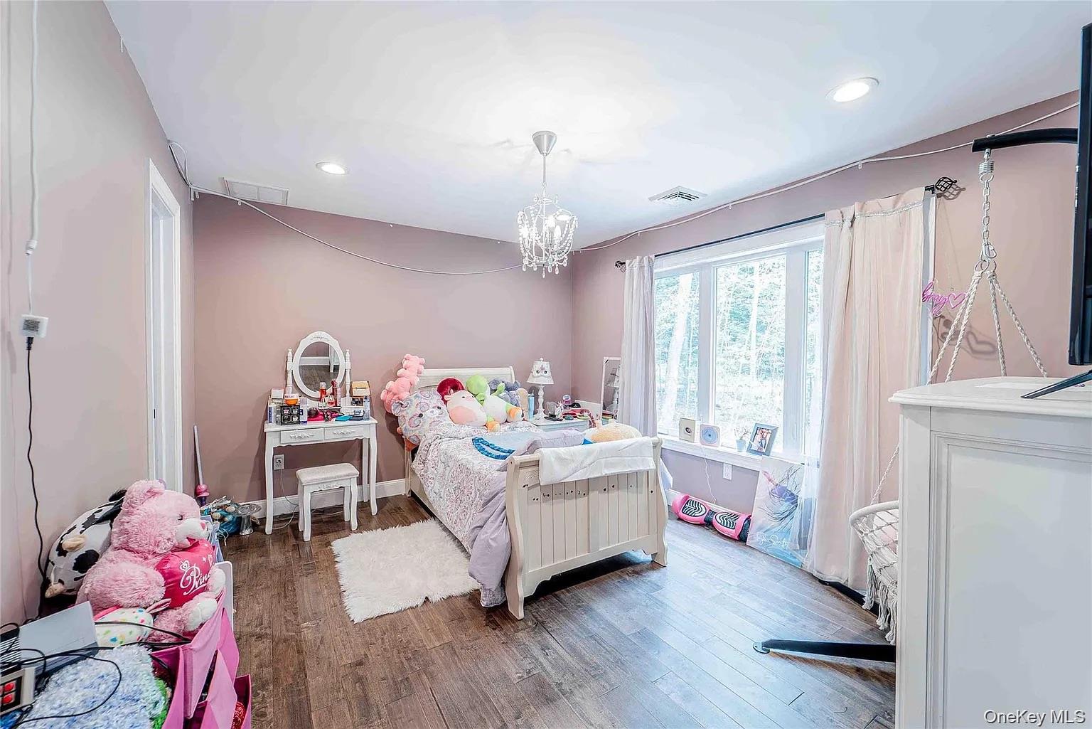 224 Lake Shore Drive Property Photo 25