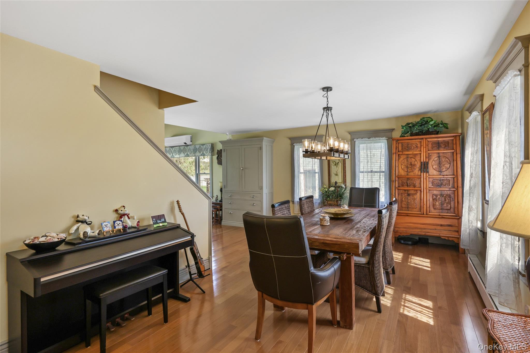 14 Pioneer Street Property Photo 2