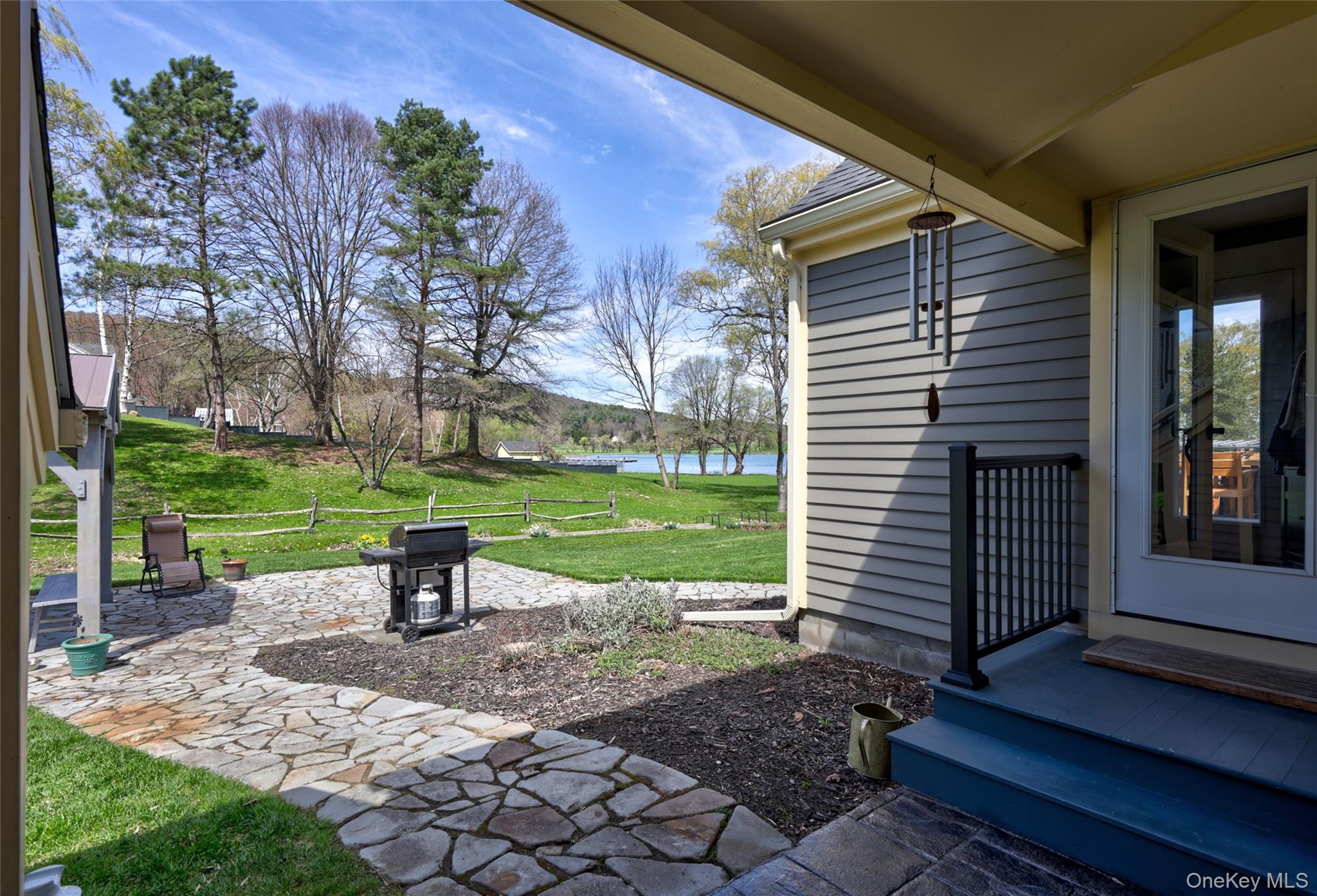 14 Pioneer Street Property Photo 30