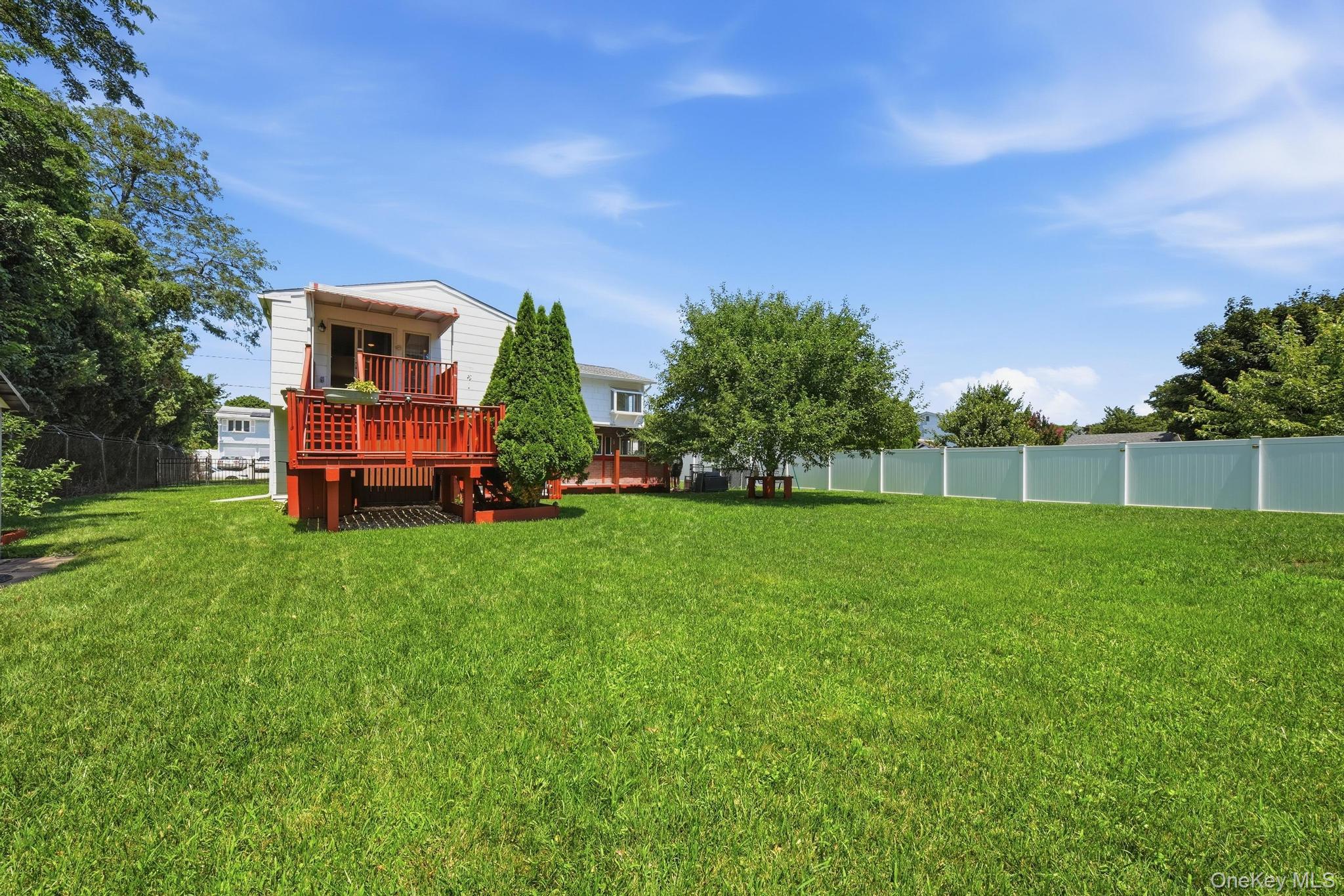 58 Oakridge Drive Property Photo 6