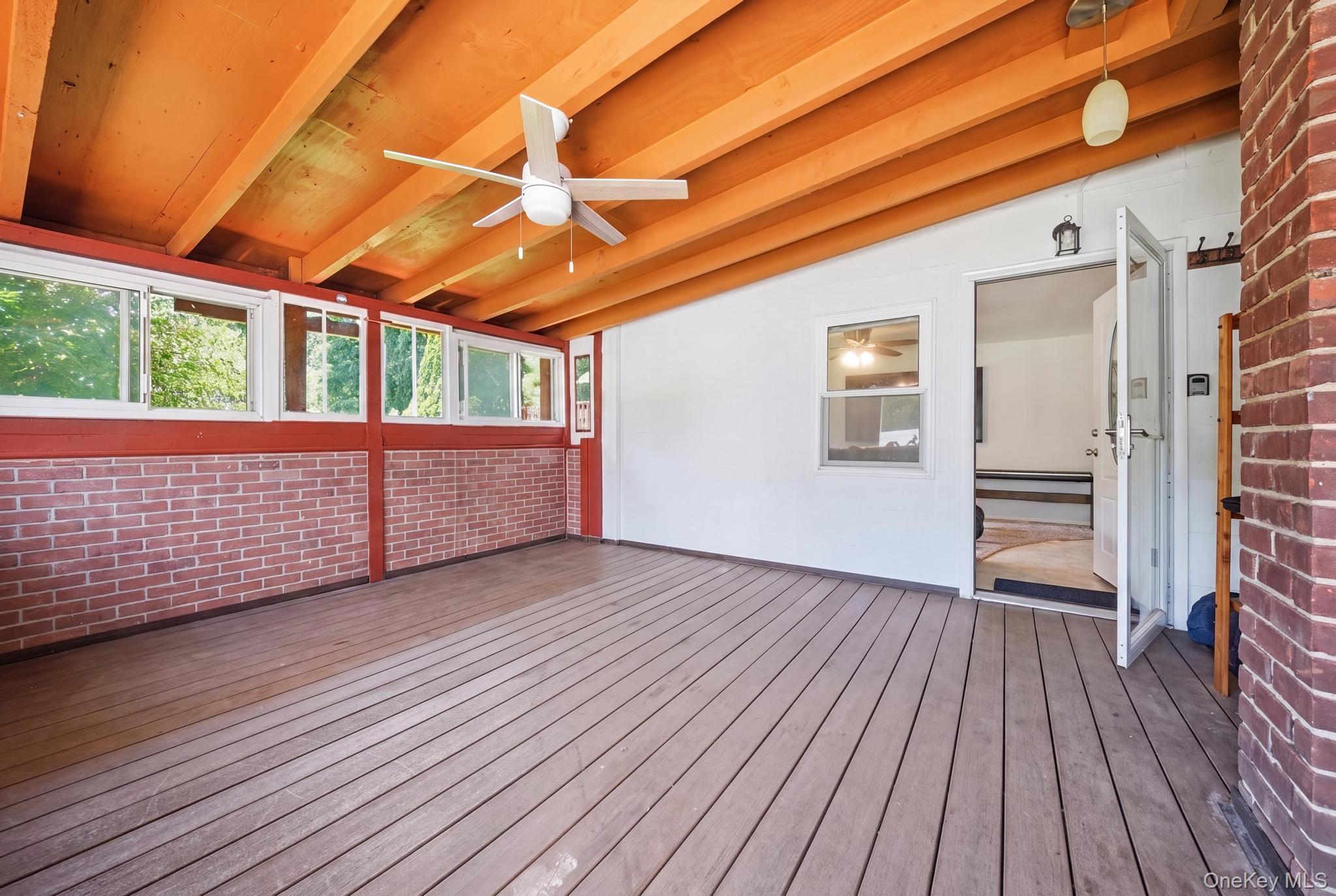 58 Oakridge Drive Property Photo 21