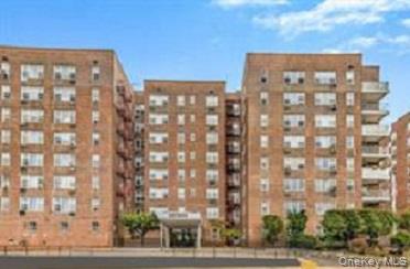 355 Bronx River Road 6I Property Photo 1