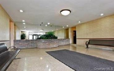 355 Bronx River Road 6i Property Photo 3