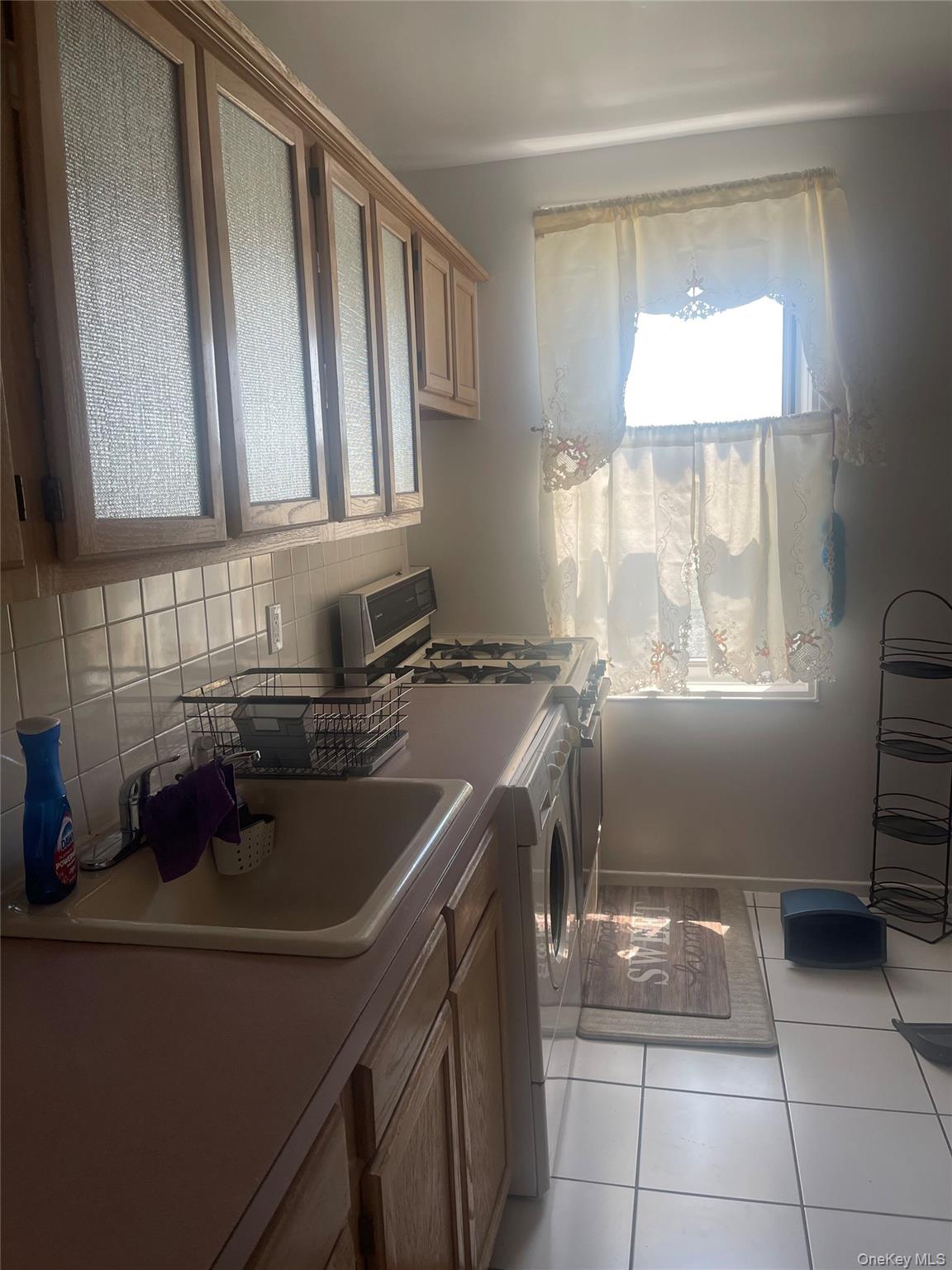 355 Bronx River Road 6i Property Photo 6