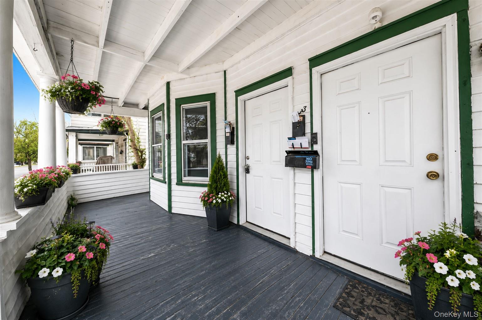 33 Manitou Avenue Property Photo 2