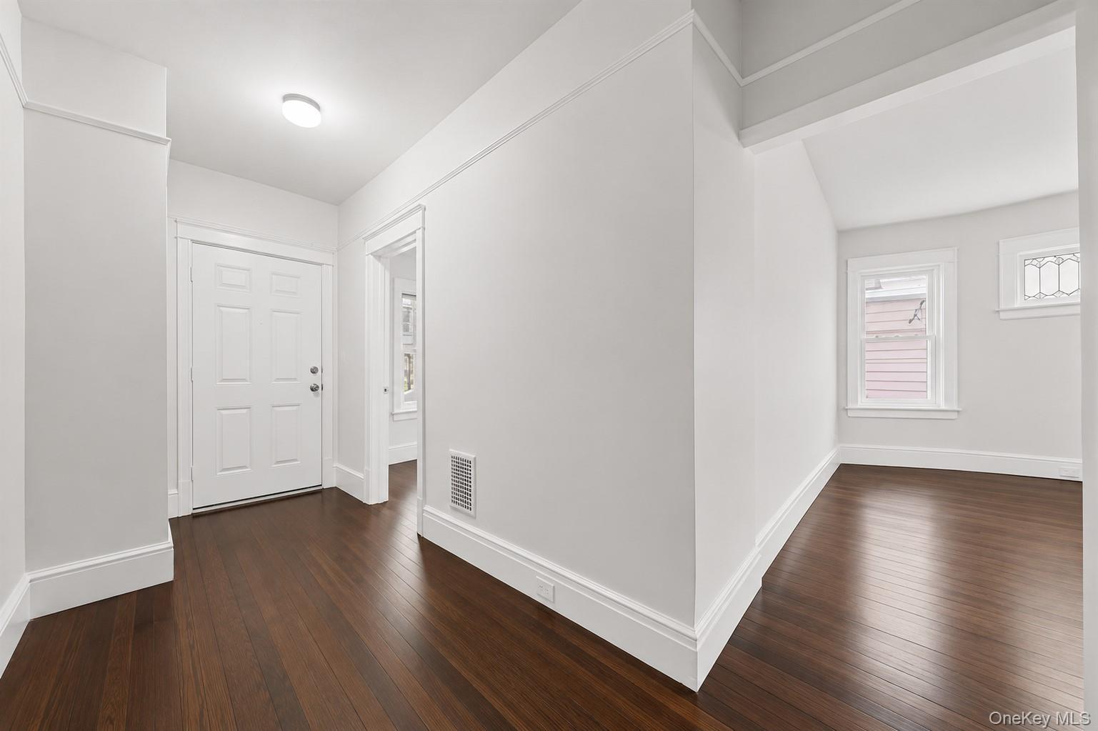33 Manitou Avenue Property Photo 3
