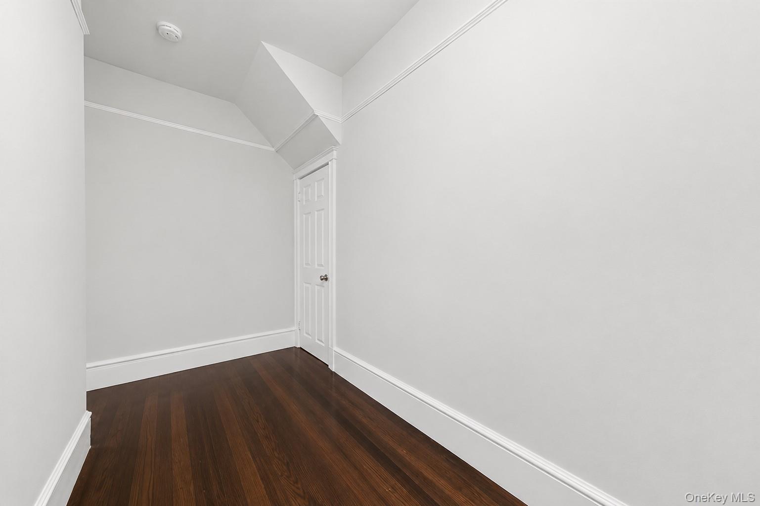 33 Manitou Avenue Property Photo 5