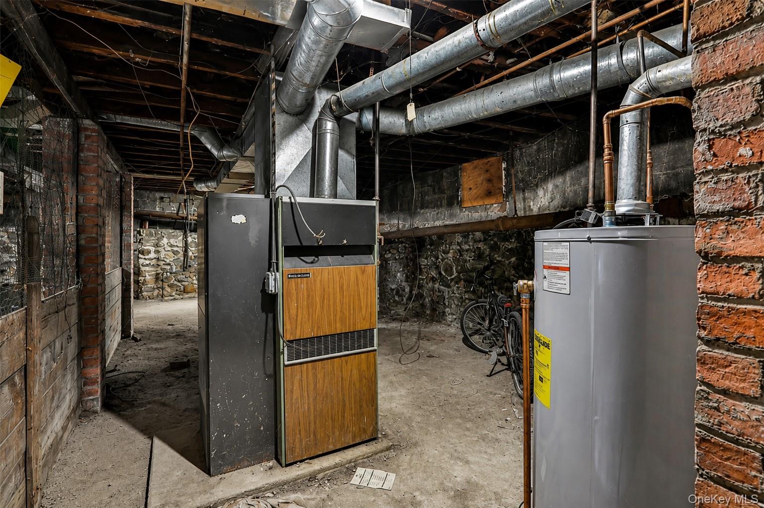 33 Manitou Avenue Property Photo 15