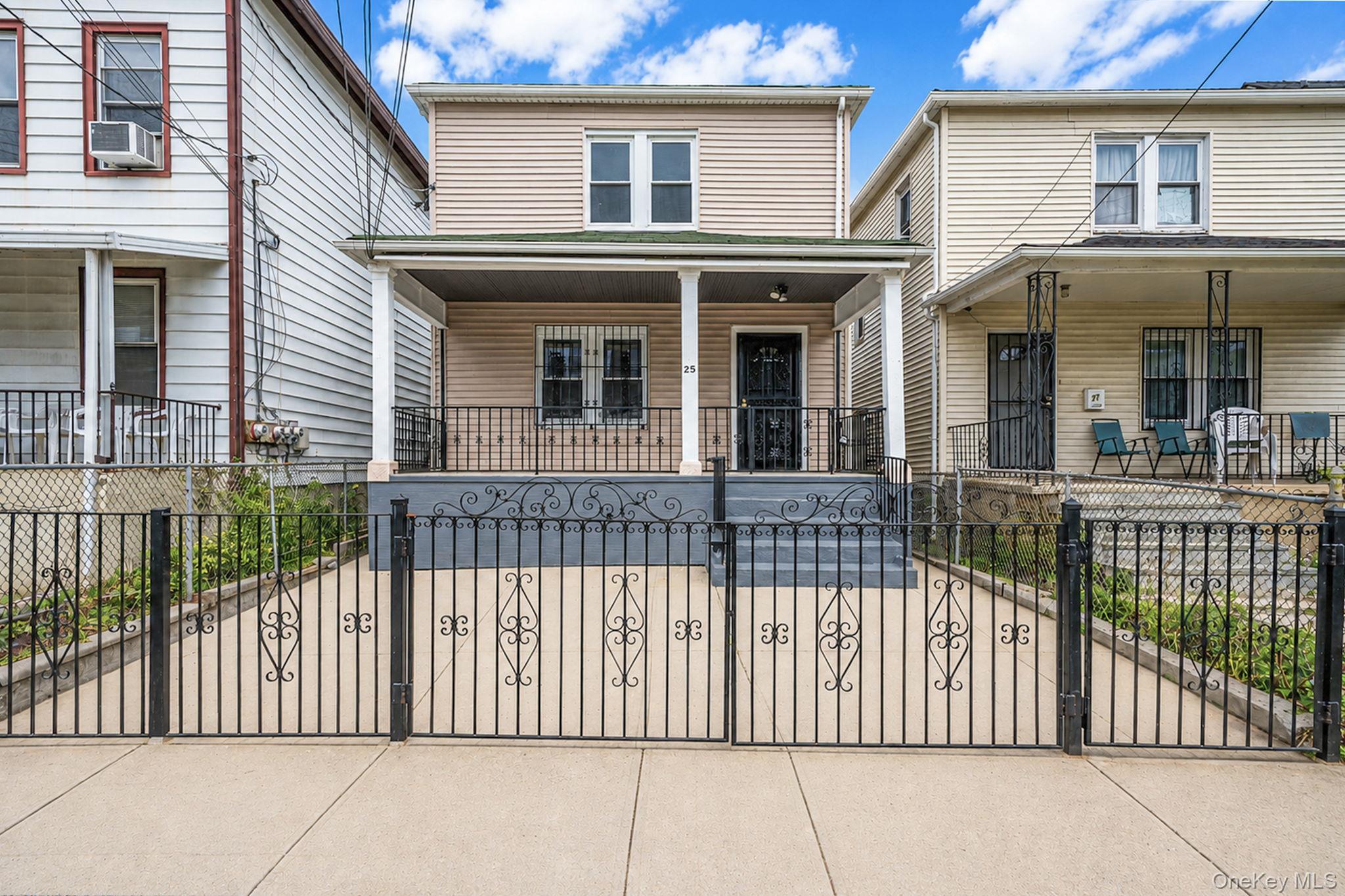 25 Harrison Street Property Photo 1