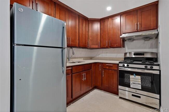 70-26 Queens Boulevard 10e Property Photo 10