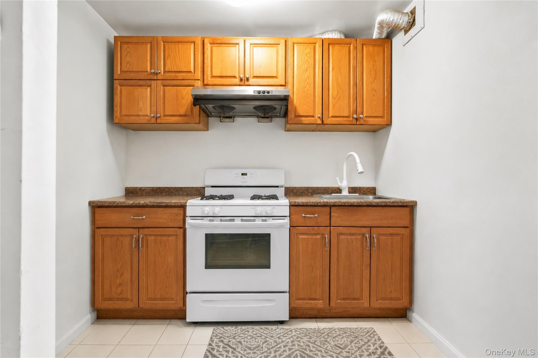 58-03 Calloway Street 5a Property Photo 9