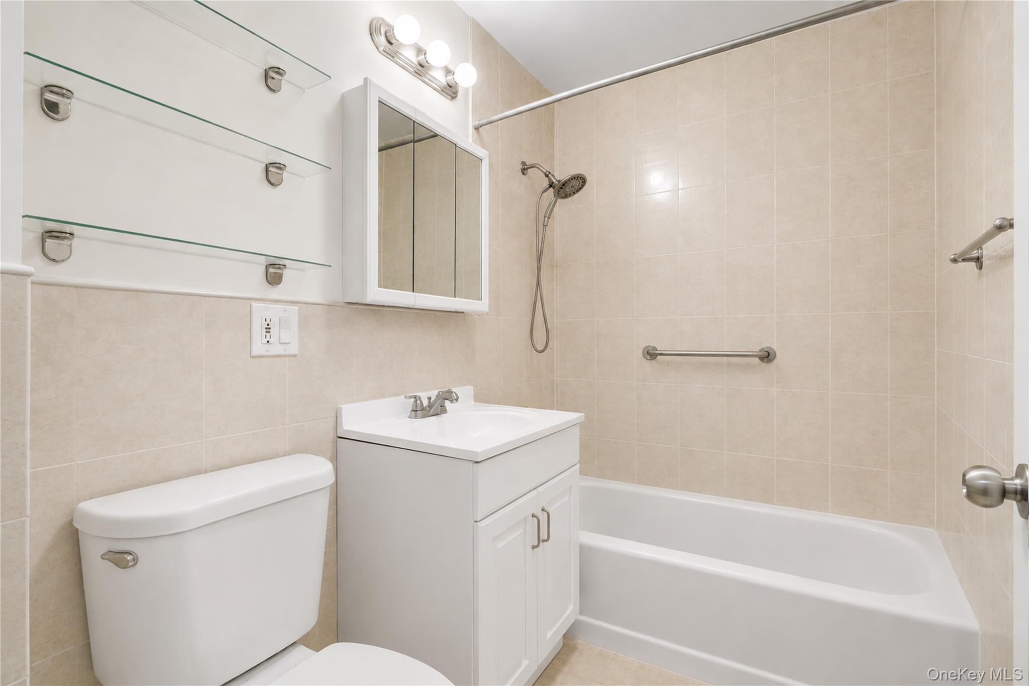 58-03 Calloway Street 5a Property Photo 14