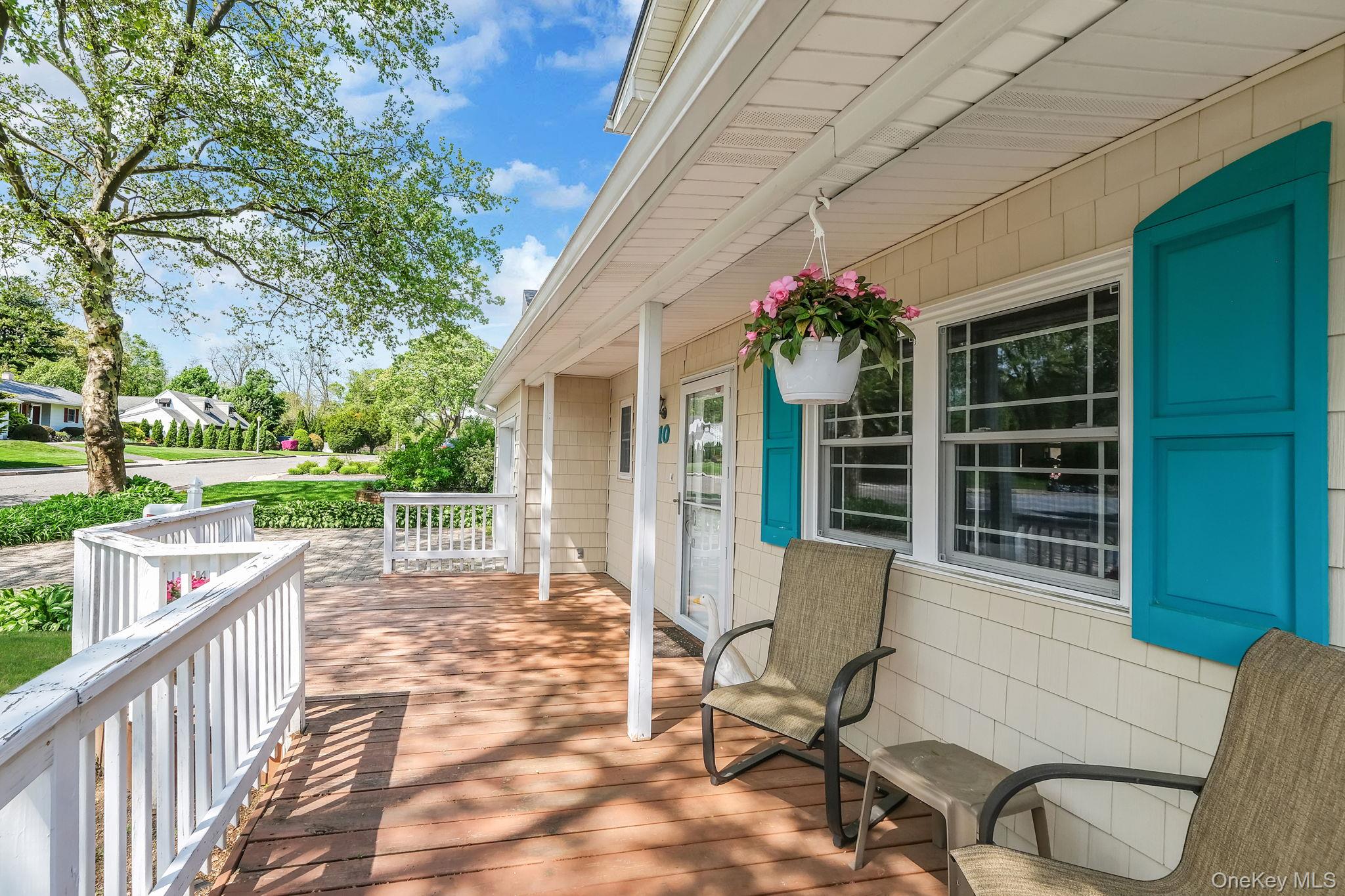 10 Magellan Avenue Property Photo 2