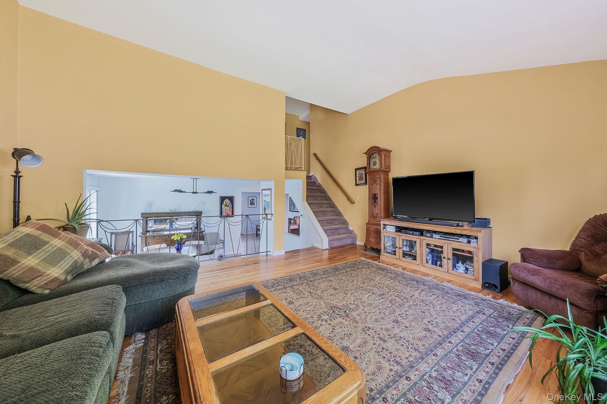 10 Magellan Avenue Property Photo 6