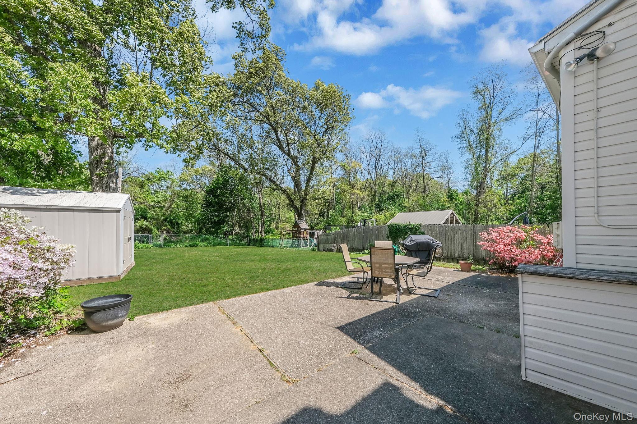 10 Magellan Avenue Property Photo 17