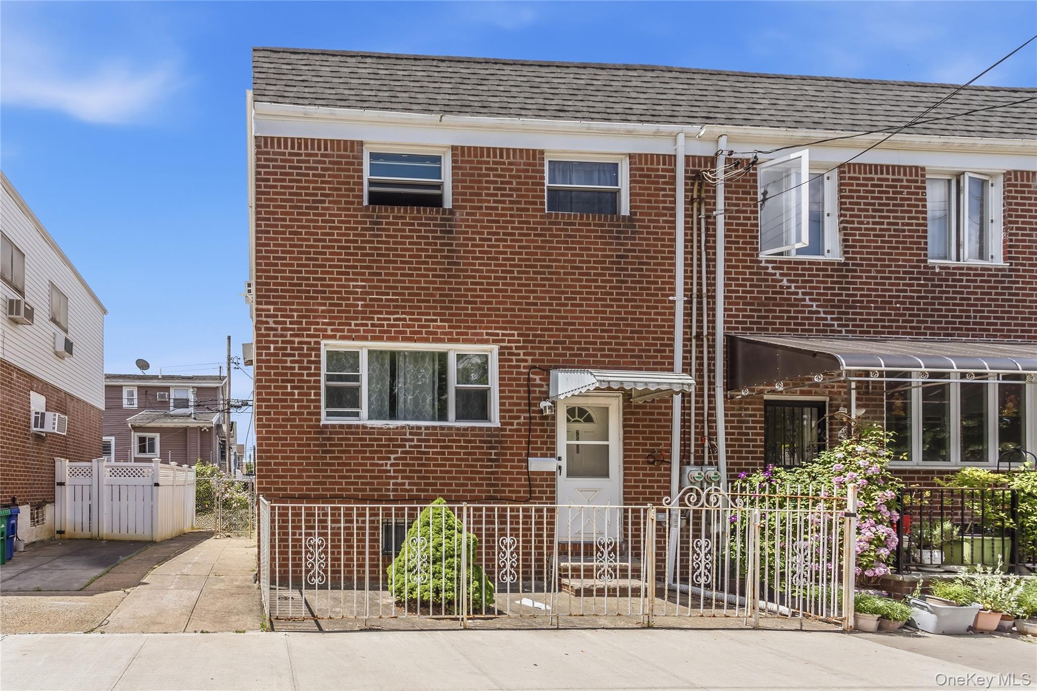 2620 Gerritsen Avenue Property Photo 1