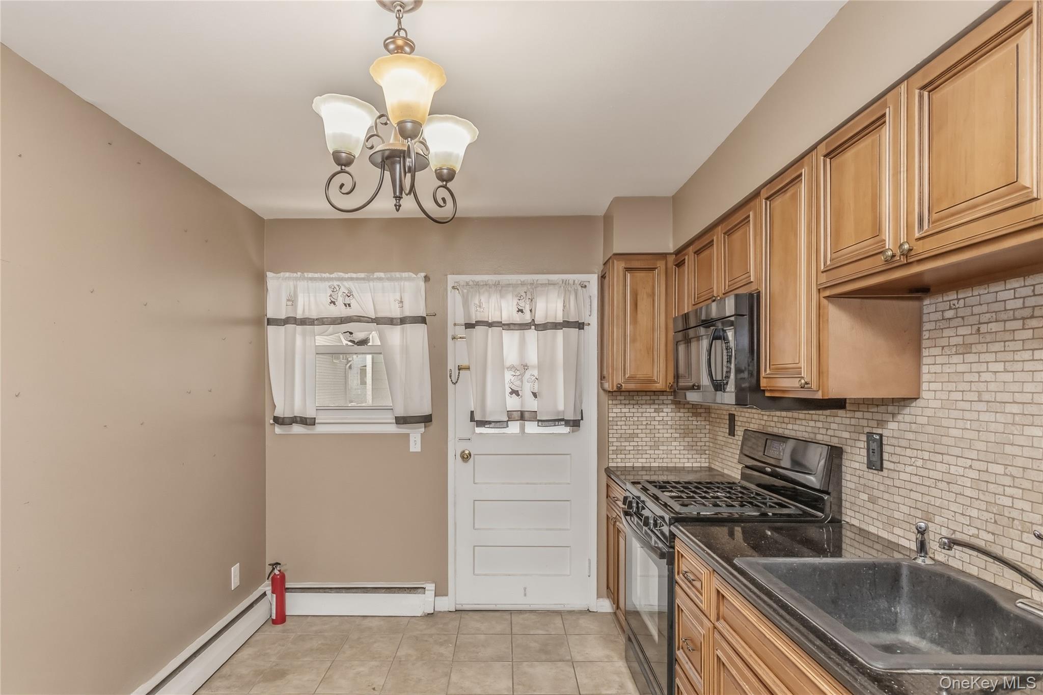 2620 Gerritsen Avenue Property Photo 6