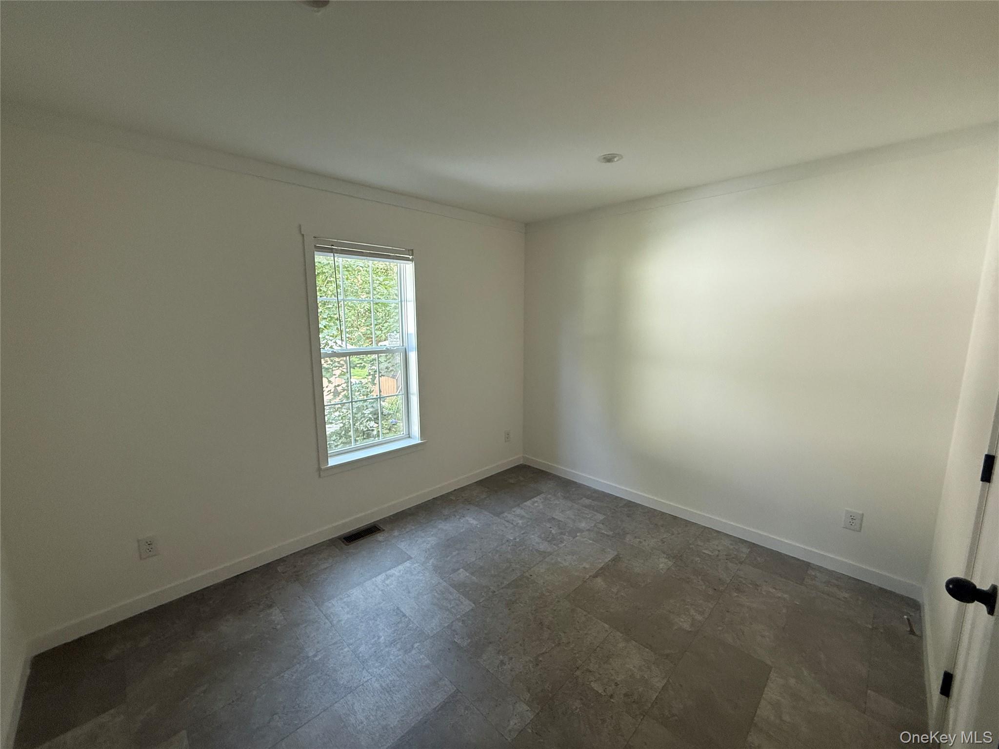 117 Forest Park (aka Hubert St) Property Photo 14