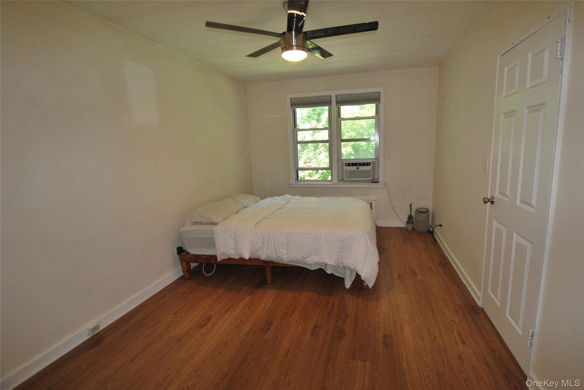 10 Stokes Road 2a Property Photo 13