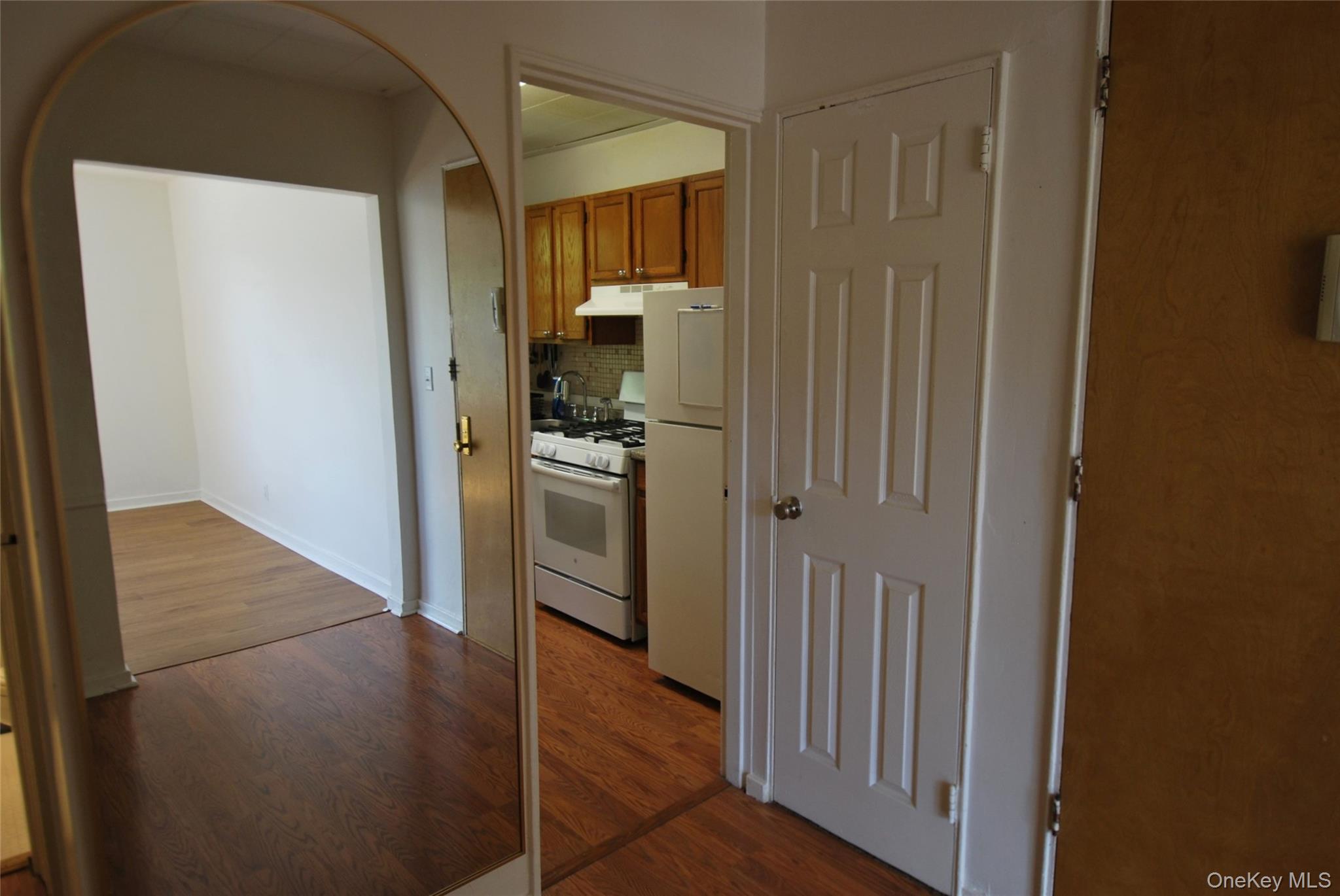 10 Stokes Road 2a Property Photo 16