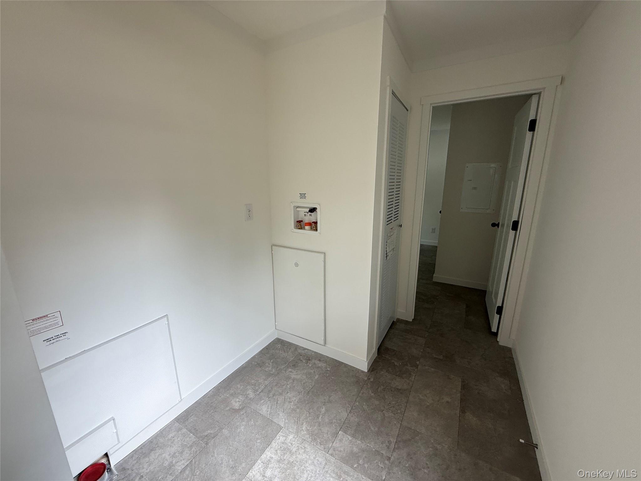 114 Forest Park (aka Hubert St) Property Photo 14