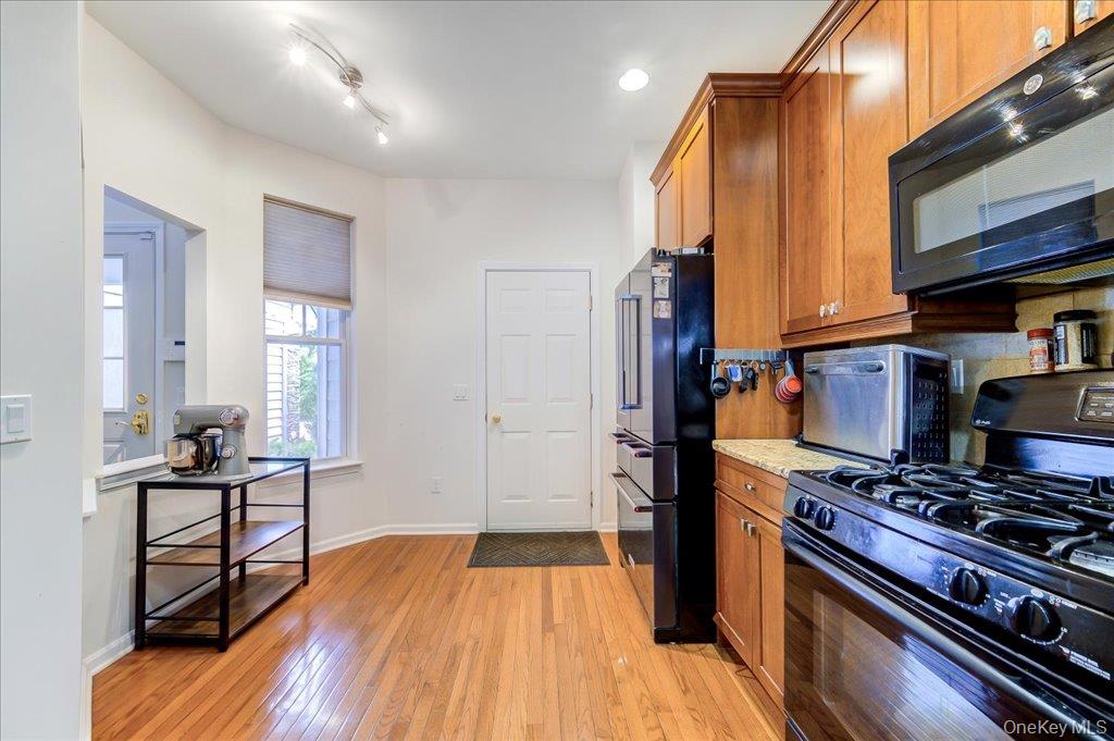 506 Southview Drive Property Photo 17