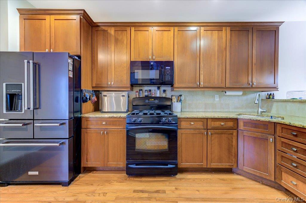 506 Southview Drive Property Photo 18
