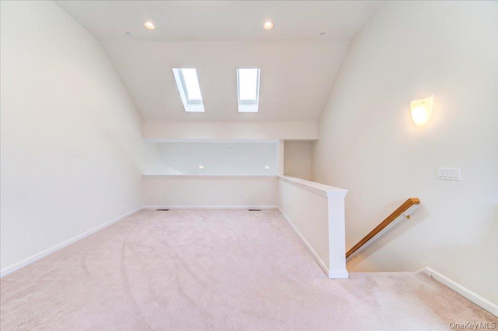 506 Southview Drive Property Photo 29