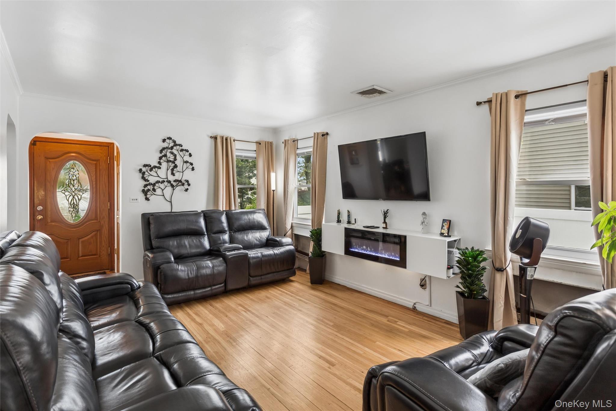 8 Cedarlawn Boulevard Property Photo 5